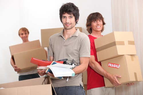 Flexible man and van service for Tooting flats and homes